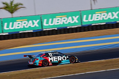 Di Grassi domina sexta-feira em Goiânia