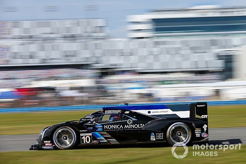 #10 Konica Minolta Cadillac DPi-V.R. Cadillac DPi, DPi: Renger Van Der Zande, Jordan Taylor, Fernando Alonso Diaz, Kamui Kobayashi