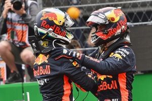 Após saída da F1, Ricciardo revela o que pensa do domínio de Verstappen