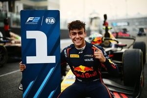 Lindblad wygrał emocjonujący sprint F2 w Abu Zabi