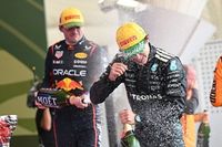 La metamorfosis de Verstappen en F1: de chico malo a "pap&aacute; de los novatos"