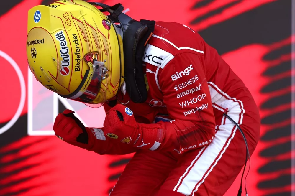 Hamilton rompe la hegemonía de Mercedes con su primera victoria con Ferrari en Barcelona