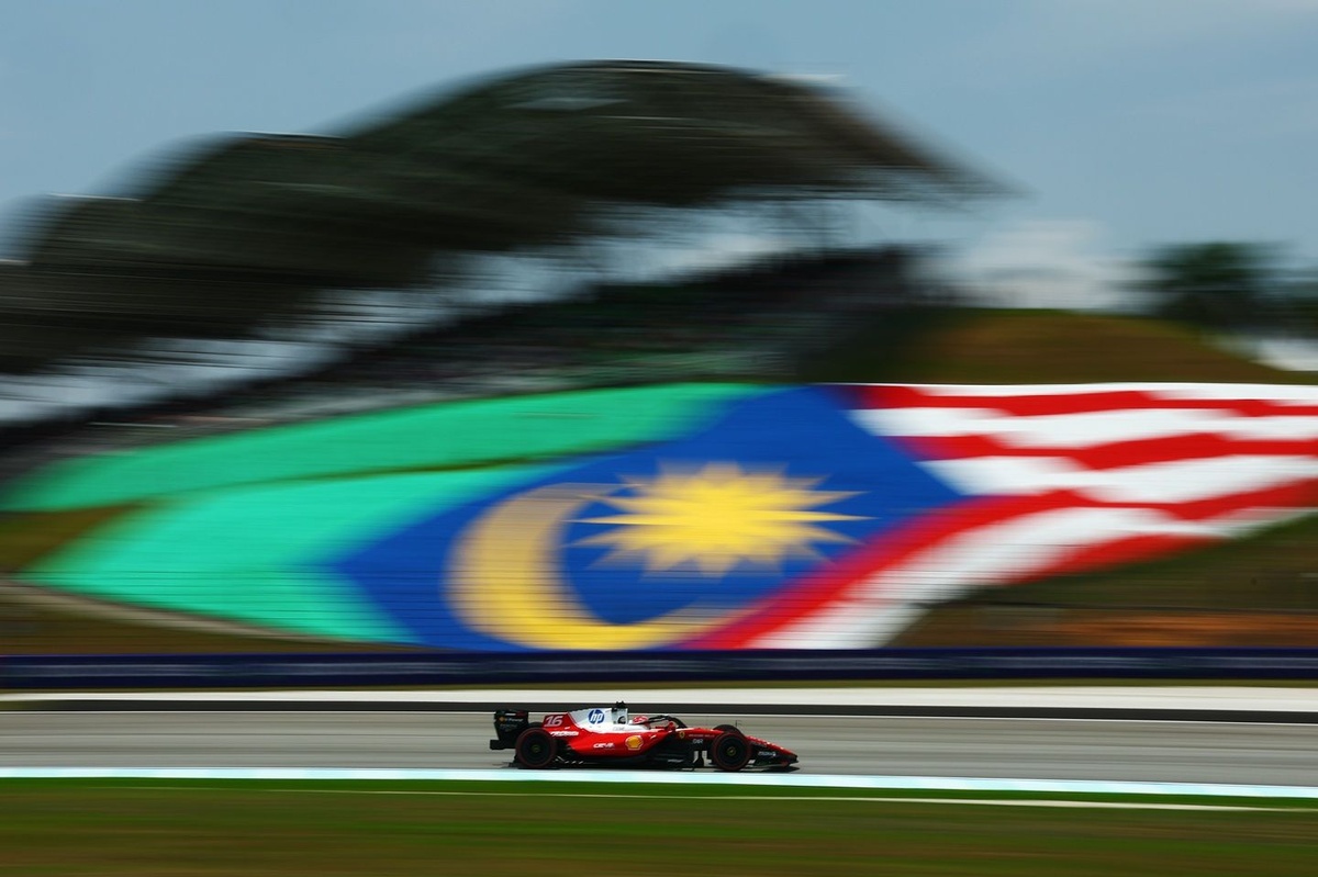 F1 Grand Prix van Bahrein in Maleisië: Leclerc snelste in tweede training