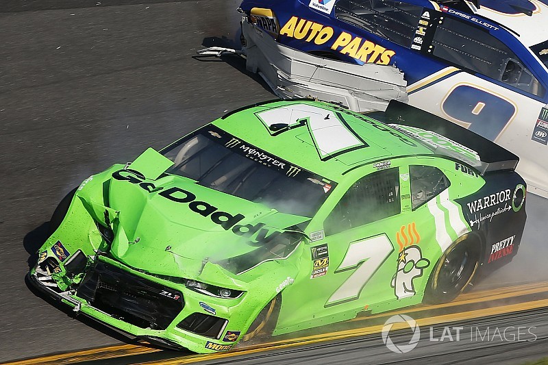 Danica Patrick: NASCAR-Abschied mit unverschuldetem Crash
