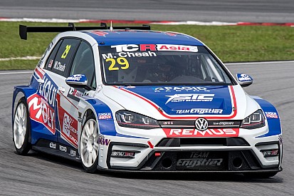 Asia-Thailand: a Buriram Gara 1 se la prendono Cheah e Vongprai