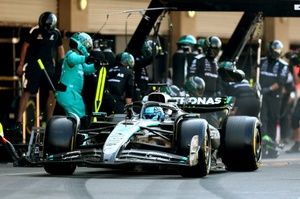 ¿Dos paradas en pits obligatorias? Russell piensa que eso no solucionará los problemas