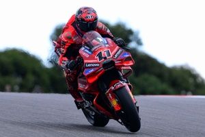 Bulega: "El principal problema es que tengo que pensar demasiado"