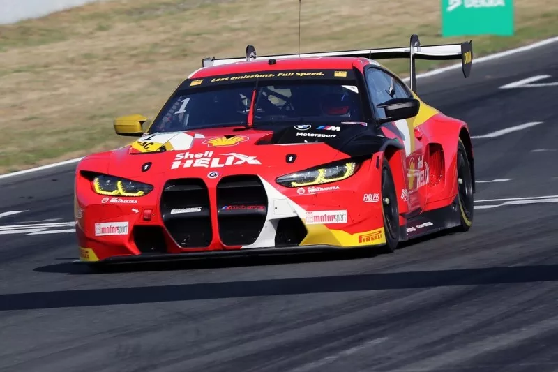 "Bier oder Entschuldigung": DTM-Champion van der Linde sauer auf Engel