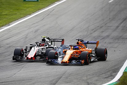 Magnussen: Alonso azt gondolja, ő Isten, ami elég mulatságos