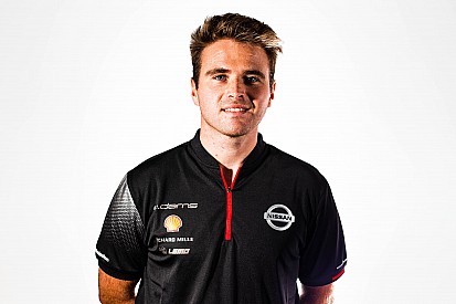 Nissan confirms Rowland as Albon replacement