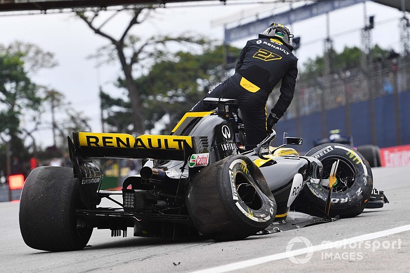 Így vágta neki a korlátnak Hülkenberg a Renault-t a brazil szabadedzésen: videó és képek