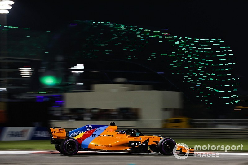 Desconcierta a la FIA que Alonso cortó las curvas