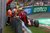 V&iacute;deo: Hamilton sigue su calvario; se choc&oacute; en Zandvoort