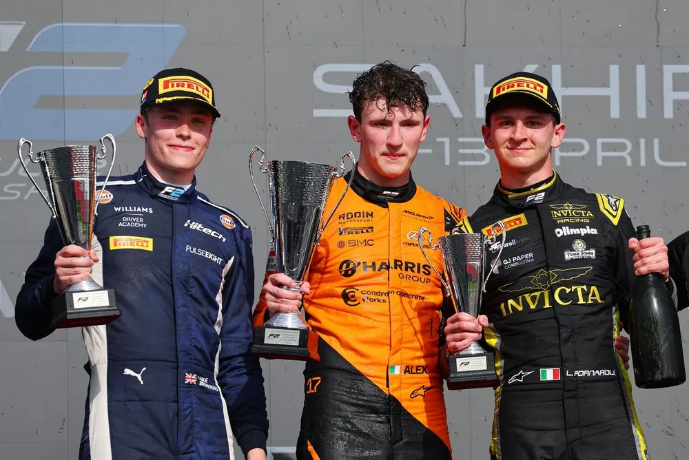 Podio: Vincitore della gara Alex Dunne, Rodin Motorsport, secondo posto Luke Browning, Hitech TGR, terzo posto Leonardo Fornaroli, Invicta Racing 