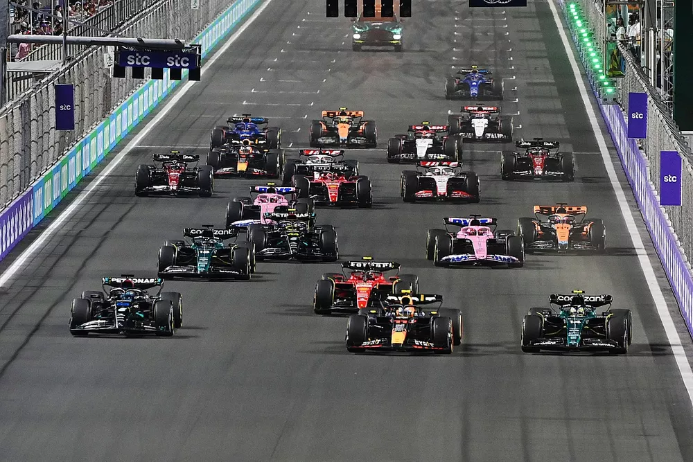 Sergio Perez, Red Bull Racing RB19, Fernando Alonso, Aston Martin AMR23, George Russell, Mercedes F1 W14, Carlos Sainz, Ferrari SF-23, Lance Stroll, Aston Martin AMR23