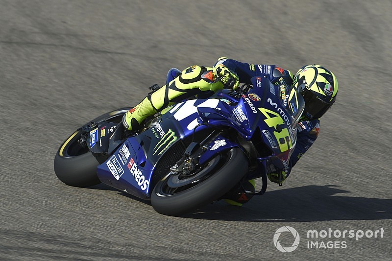 Tranquilo, Rossi diz que Yamaha não pode “piorar mais”