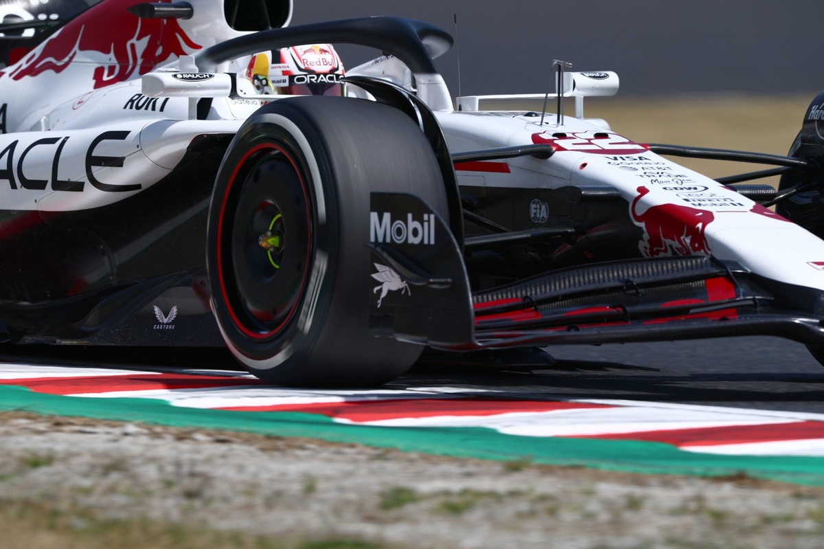 Ｆ１ RedBull 角田裕毅 直筆サインパネル 写真 証拠有り 日本グランプリ F1-Gate.com | 2025年F1 日本GP：“レッドブルの角田裕毅”の
