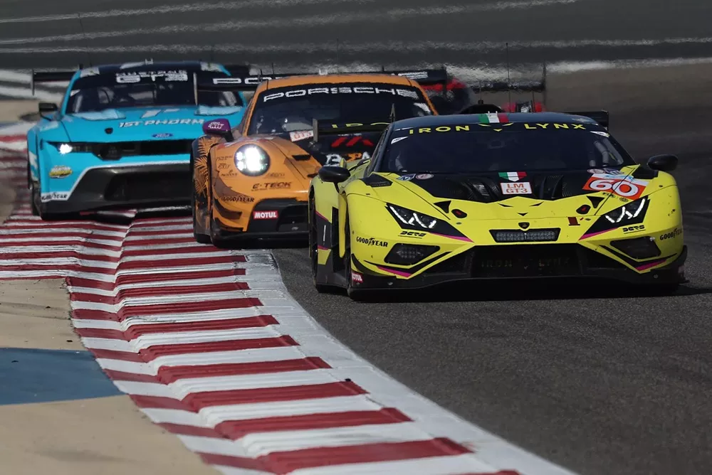 #60 Iron Lynx Lamborghini Huracan LMGT3 Evo2: Claudio Schiavoni, Matteo Cressoni, Matteo Cairoli