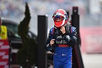 La FIA explica la prohibición del cambio de casco a Kvyat