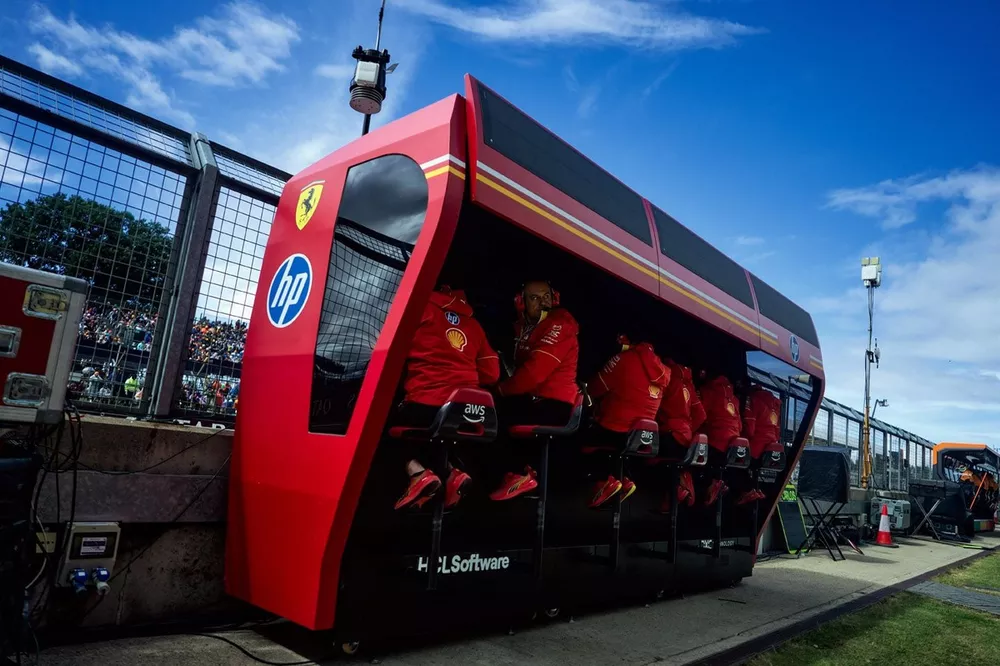 Ferrari pit gantry