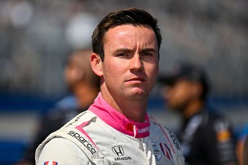 Kirkwood logra la pole en Nashville, O'Ward 8° y Palou a remontar