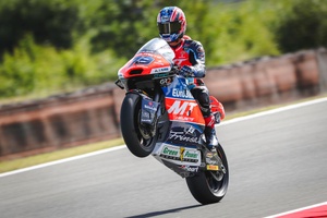 ai-ogura-mt-helmets-msi.jpg