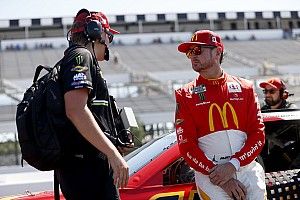Kurt Busch sigue sin poder volver a competir en NASCAR