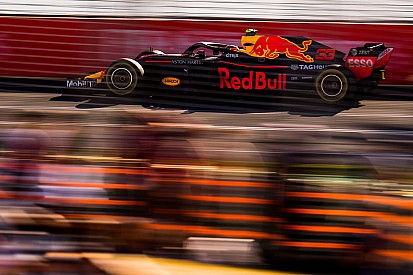 Marko: Yarışta Mercedes'in 0.3 saniye gerisindeyiz