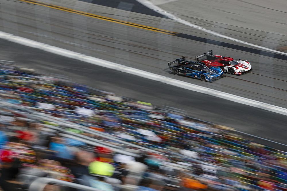 #10 Wayne Taylor Racing Acura ARX-06: Ricky Taylor, Filipe Albuquerque, Louis Deletraz, Brendon Hartley