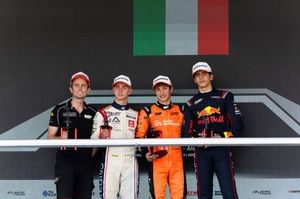 Sztuka z kolejnym podium