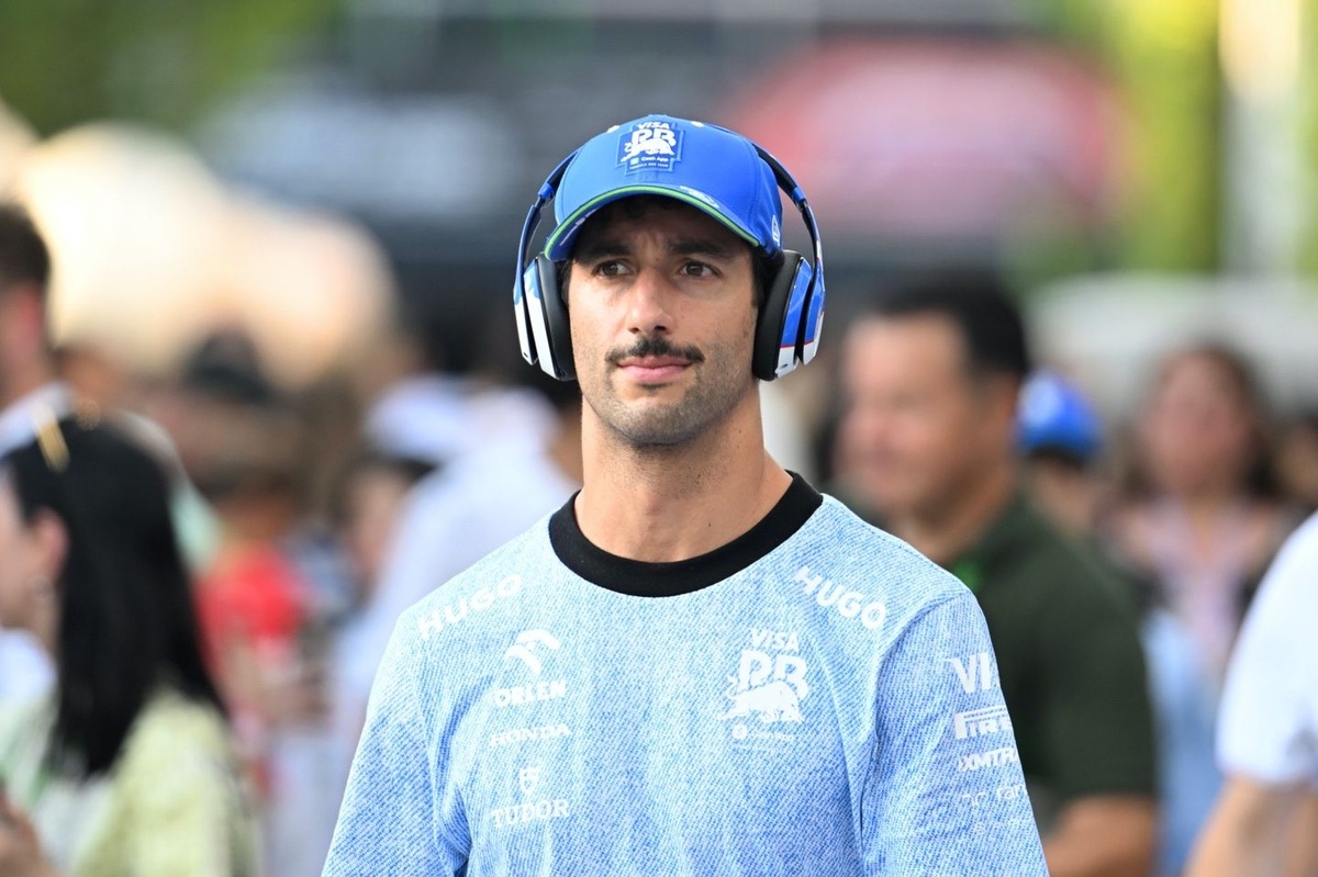 PLAY LINE Riccardo Dalisi リカルド ダリシ ダニエル・リカルドのF1キャリアは本当におしまいなのか？ motorsport