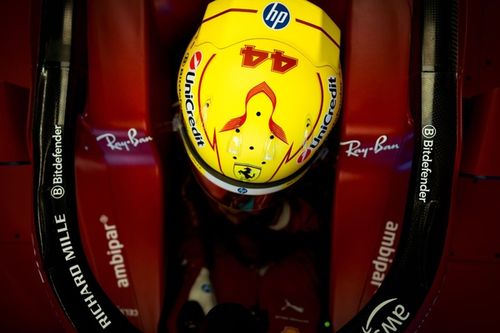 Hamilton: "No s&eacute; qu&eacute; herramientas usar en este momento"