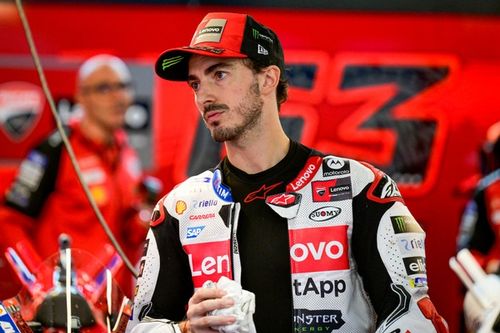 Bagnaia admite que pensó en sus errores hasta en su luna de miel