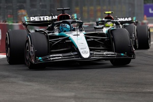 george-russell-mercedes-f1-w15