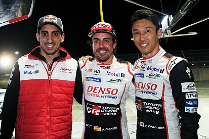 Алонсо завоевал поул для Toyota на этапе WEC в Себринге