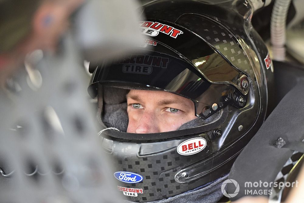 Brad Keselowski, Team Penske, Ford Mustang Discount Tire/Americas Tire