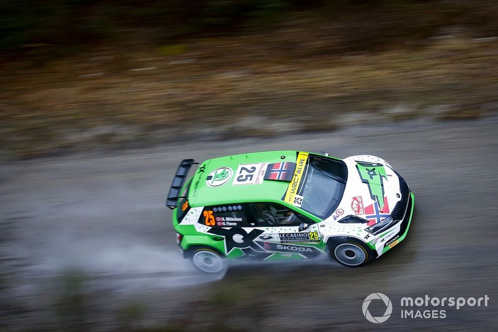 Andreas Mikkelsen, Ola Fl&oslash;ene, Toksport WRT Skoda Fabia Rally2 evo