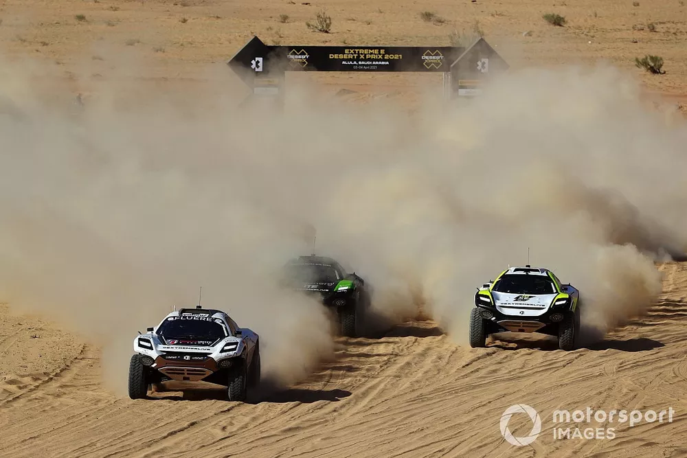 Catie Munnings, Timmy Hansen, Andretti United Extreme E, Christine 'GZ' Giampaoli Zonca, Oliver Bennett, Hispano Suiza Xite Energy Team et Mikaela Ahlin-Kottulinsky, Jenson Button, JBXE Extreme-E Team