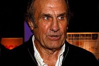 Reutemann deja terapia intensiva en Argentina