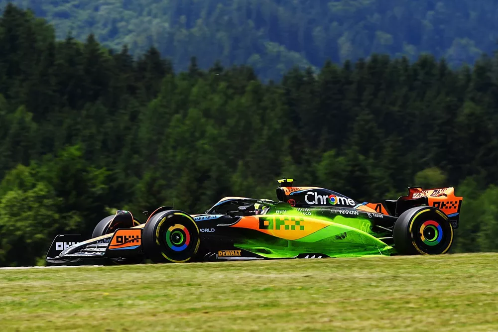 Lando Norris, McLaren MCL60, with aero paint applied