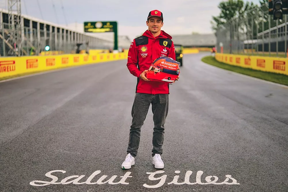 De speciale helm van Charles Leclerc voor de GP van Canada 2023, als eerbetoon aan Gilles Villeneuve 