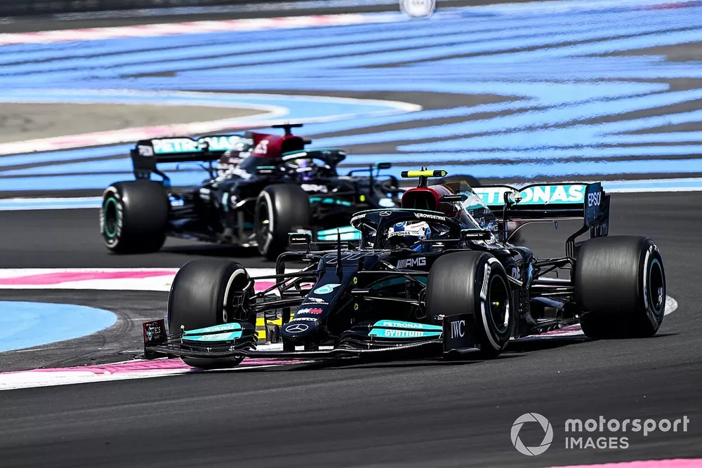 Valtteri Bottas, Mercedes W12, Lewis Hamilton, Mercedes W12