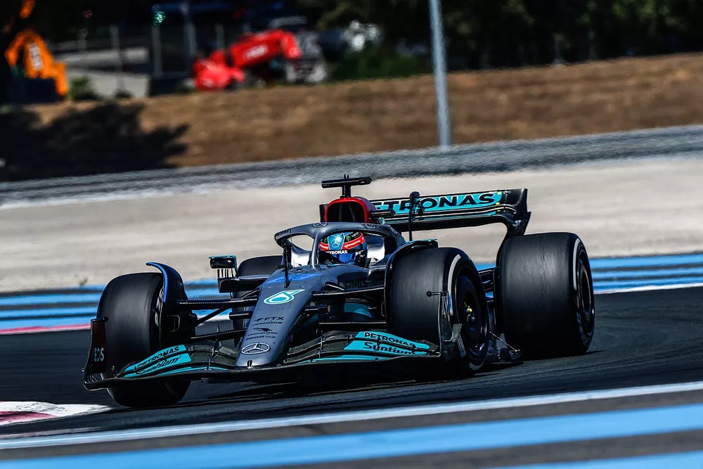 George Russell, Mercedes W13