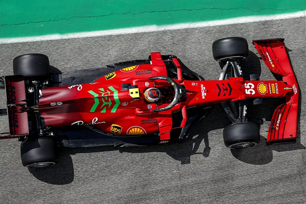 Carlos Sainz Jr., Ferrari SF21