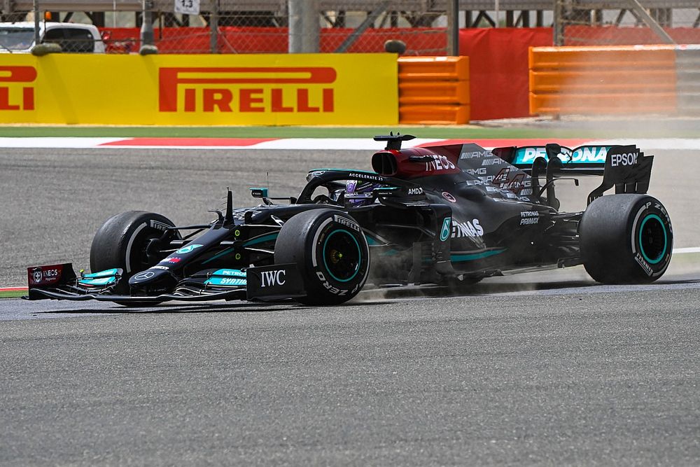 Lewis Hamilton, Mercedes W12