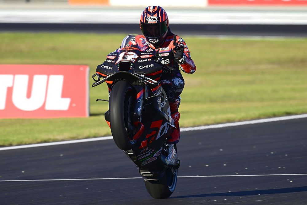 Maverick Vi&ntilde;ales, Aprilia Racing Team