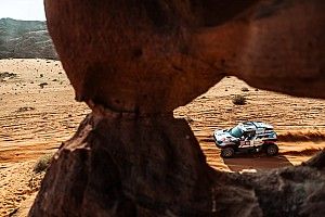 Hołowczyc ruszy jako piąty