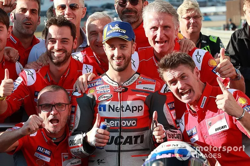 Polesitter Andrea Dovizioso, Ducati Team
