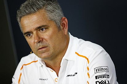 De Ferran, McLaren'in sonuçlarından dolayı kızgınlığını saklamıyor