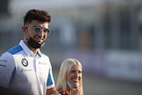 Dennis utrzyma miejsce